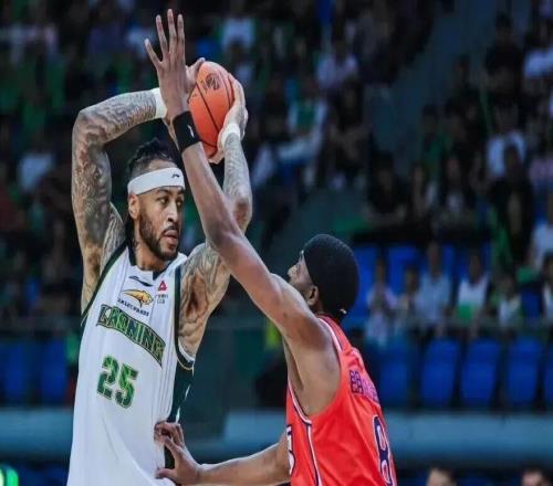 CBA男籃最新動態！遼寧16分慘敗廣州，賽后帶來三個壞消息，季后賽懸了