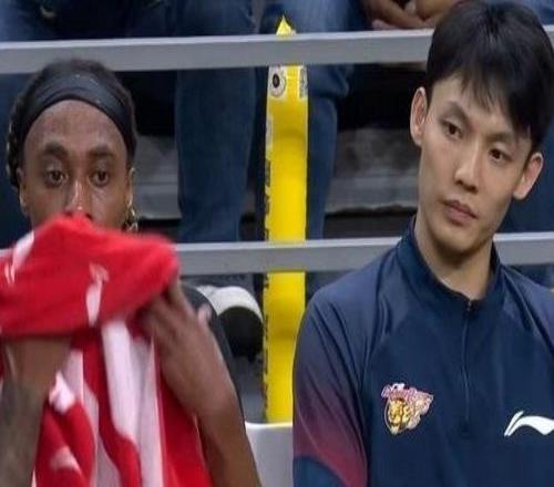 廣東vs四川12人名單：崔永熙焦泊喬缺席，薩姆納再戰(zhàn)舊主