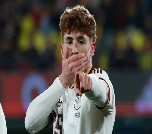 維克托：在皇馬時(shí)國(guó)家德比丟單刀后被網(wǎng)暴，這在足球界很常見(jiàn)