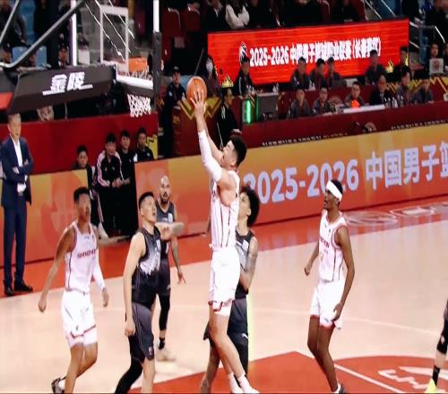 慘敗25分！國產(chǎn)雙子星爆發(fā)，CBA勁旅豪取7連勝，郭士強深感欣慰！