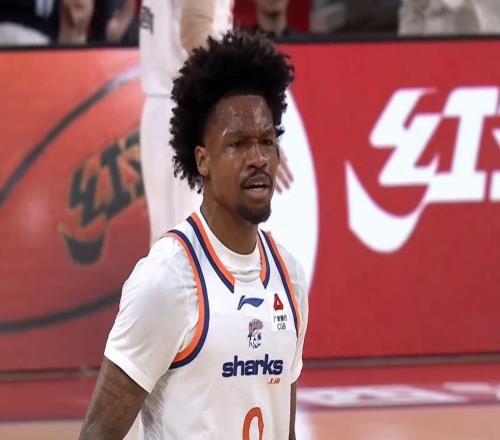 霸道古德溫31分弒舊主，上海男籃豪取13連勝，洛夫頓狀態低迷