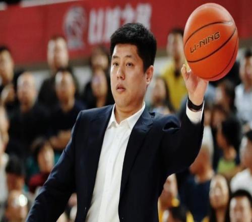 上海男籃逆轉(zhuǎn)擊敗山西！盧偉拿到13連勝，古德溫31分，張鎮(zhèn)麟15分