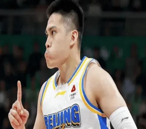 杰曼趙睿拯救北京，3主力急需調(diào)整！周琦陳盈駿低迷，麥基別持球