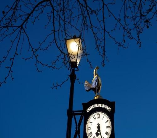 衛(wèi)報：熱刺的處境岌岌可危，可董事會卻優(yōu)柔寡斷、毫無決斷力