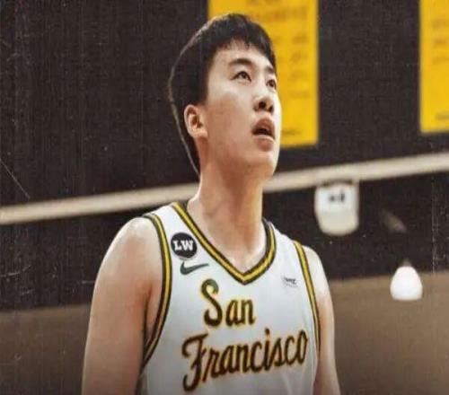 官宣！王俊杰申請(qǐng)轉(zhuǎn)校