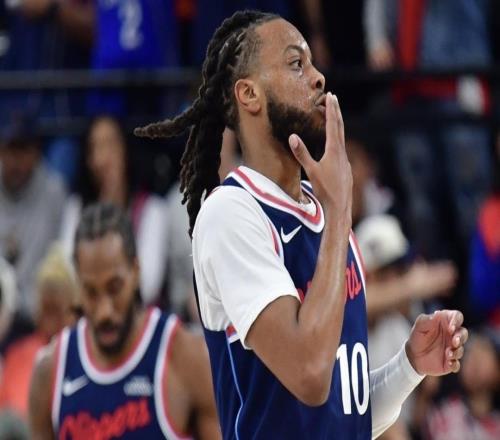 加蘭在快船生涯的開(kāi)局表現(xiàn)令人印象深刻，甚至連倫納德也為之折服