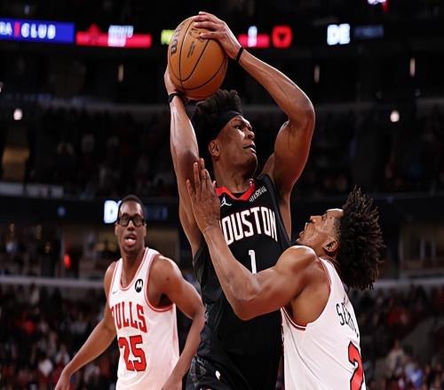 后場(chǎng)新星不打控衛(wèi)后表現(xiàn)顯著提升了，火箭為什么不能早點(diǎn)醒悟呢