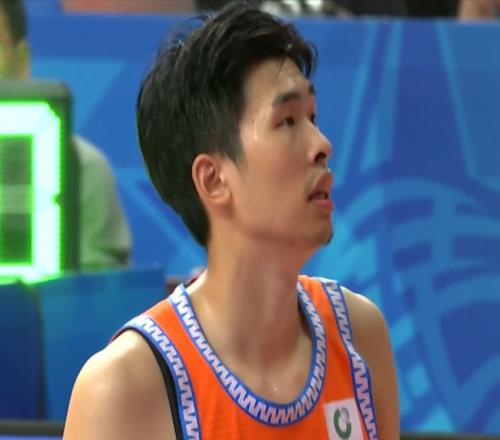 CBA：趙繼偉14+11終結(jié)連敗，王嵐嵚5中0，本土控衛(wèi)19+7