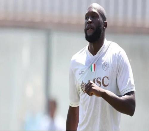 羅體：盧卡庫今天不會(huì)回俱樂部訓(xùn)練，那不勒斯將公布處罰措施