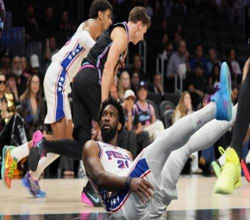 恩比德26+7復(fù)出首??！76人崩盤負(fù)熱火希羅30分熱巴23+16