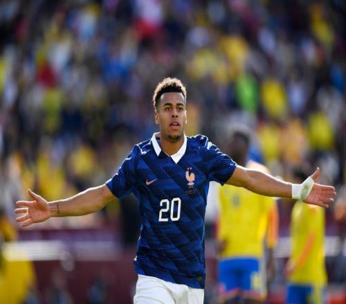 足壇一夜綜述！法國仍31，姆巴佩紀錄終結，熱刺重金請帥遭拒