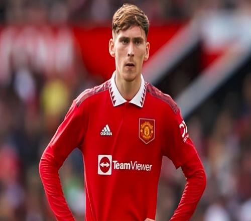 圖赫爾欽點！前曼聯“新卡里克”變身全能戰士，國家隊首秀驚艷