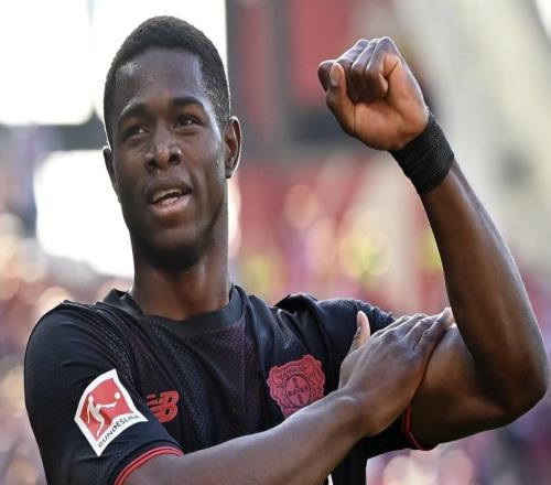 德天空：阿森納等英超俱樂部有意科法內(nèi)，藥廠要價6至7千萬歐