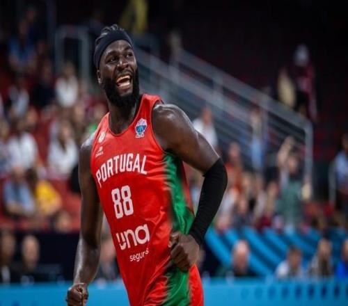 從被國王掃地出門到綠軍奪冠，NBA首位葡萄牙球星的逆襲之路