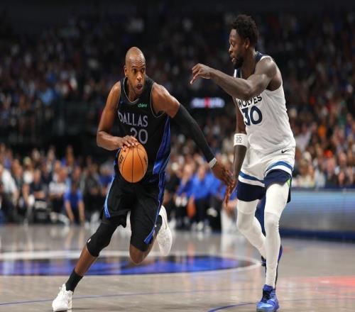 華子復(fù)出17分森林狼橫掃獨(dú)行俠多森姆三雙蘭德爾破7000籃板