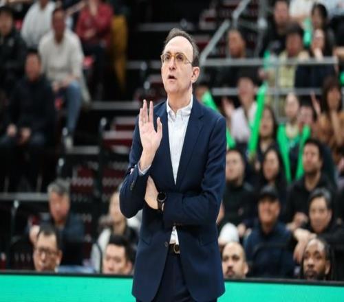 遼寧男籃12分大勝！烏戈拒絕爆冷，哈維16分，莫蘭德17分12籃板