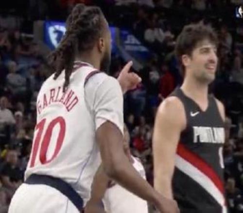 霍勒迪30+6開拓者終結快船5連勝阿夫迪亞28+11+8小卡23+8