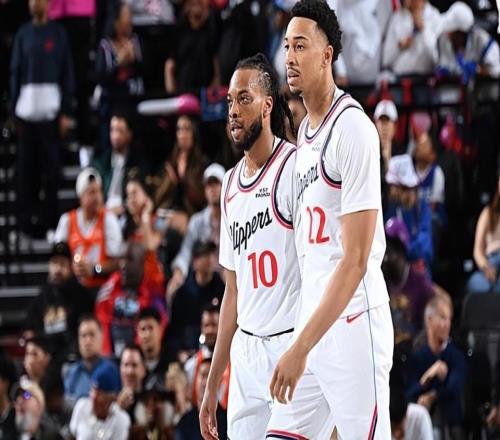 為數(shù)不多表現(xiàn)正常的球員，但快船側(cè)翼新星卻并沒有得到足夠的支持