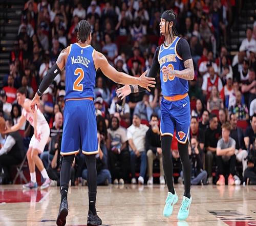 復出后的狀態慘不忍睹！尼克斯后場新星這次又被火箭打爆了