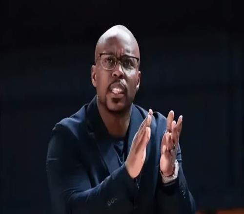 曾培養(yǎng)出NBA全明星！CBA又一頂級伯樂讓廢塔變單場6帽神塔