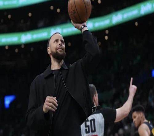 已參加五對五對抗訓練，庫里：感覺非常好，恢復節點正逐一完成