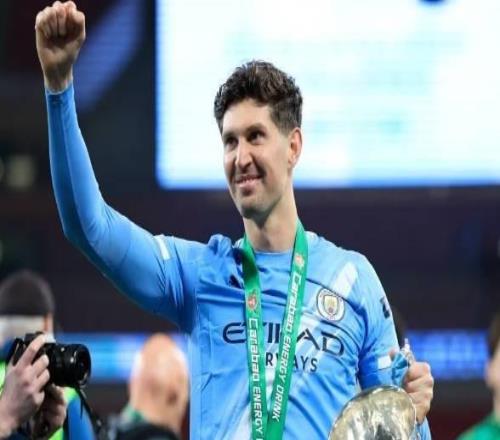 talkSPORT：斯通斯預(yù)計不會獲得續(xù)約合同，埃弗頓對他有意