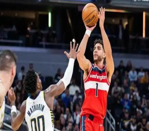 替補(bǔ)奇兵爆發(fā)卻輸22分！奇才這爛隊(duì)，到底還藏了多少個(gè)“吉爾”