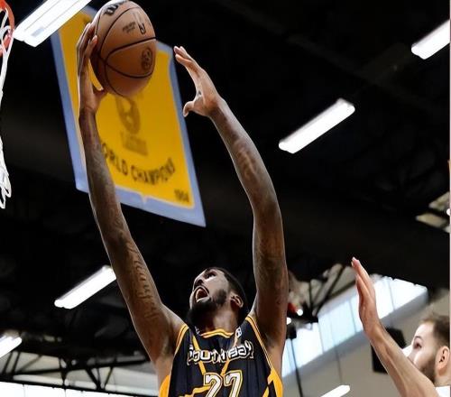 能攻善守的全能型球員！湖人二隊先發(fā)中鋒的個人能力非常出色