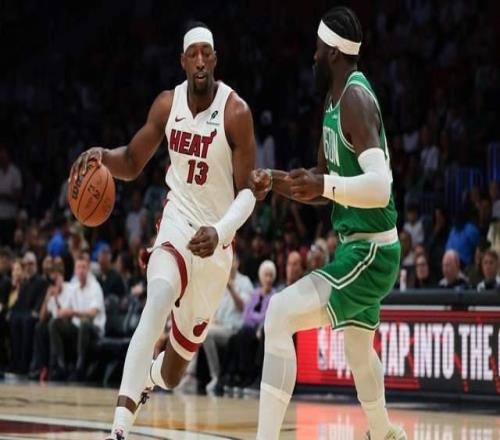 對(duì)飆戰(zhàn)!兩隊(duì)轟45記三分創(chuàng)紀(jì)錄!雙探花轟68分,東部勁旅現(xiàn)原形