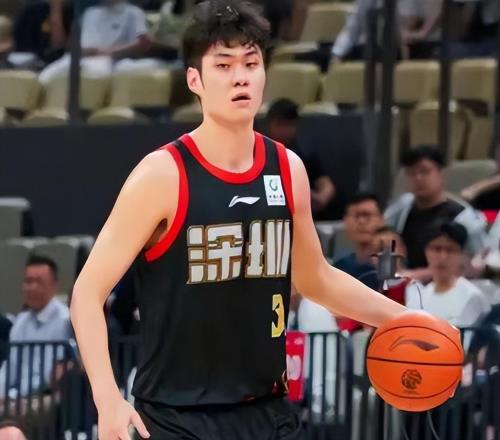 隨著廣廈慘敗15分，深圳8連勝，CBA最新排名出爐！寧波排第9名