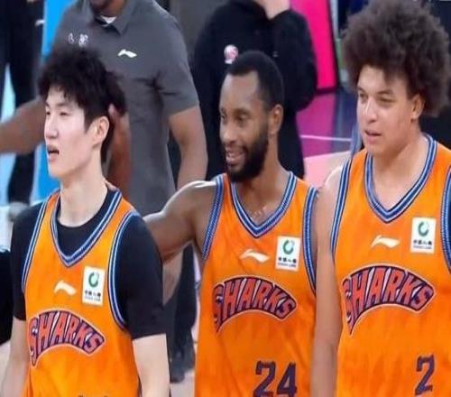 CBA最新排名：上海穩居第一深圳戰績狂飆季后賽格局漸漸清晰