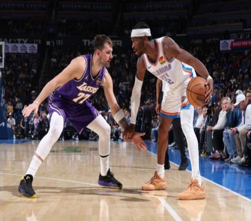 湖人與雷霆的決戰時刻東皇與亞歷山大的巔峰對決_NBA直播