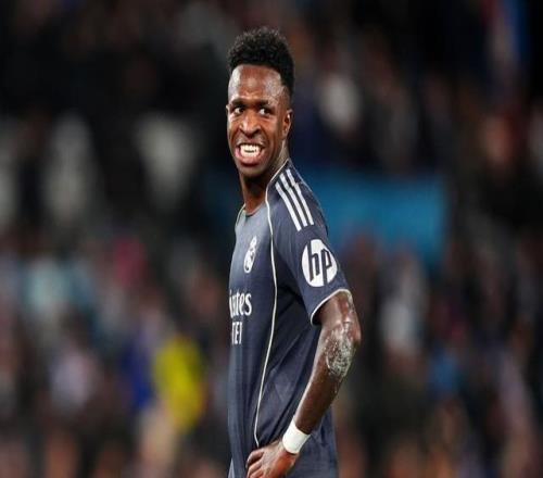 六臺(tái)：維尼修斯或?qū)⒃趯?duì)陣馬略卡時(shí)輪休，為歐冠戰(zhàn)拜仁做準(zhǔn)備