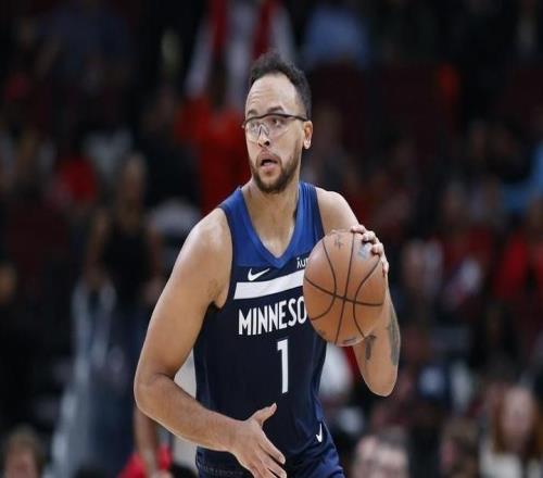 本是NBA球星，卻加入中國男籃，無緣巴奧后，如今仍想為中國效力