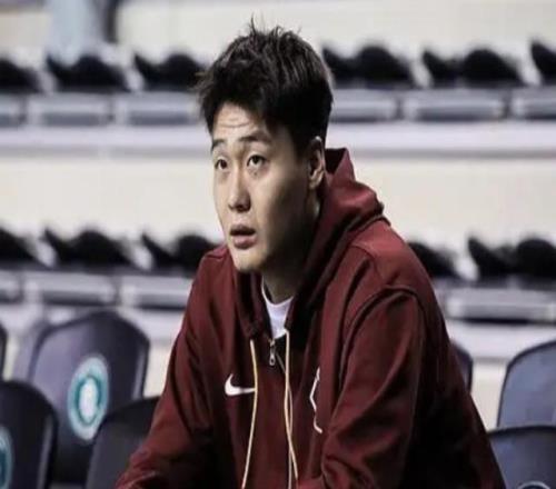 許利民：趙睿的拉傷是新傷將缺席兩周，雷蒙很快會(huì)傷愈復(fù)出