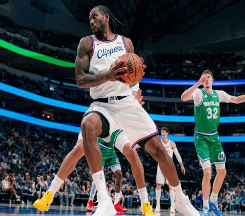 場均28分，賽季進(jìn)步最快的超巨！盡力了，該走了，你不欠快船什么