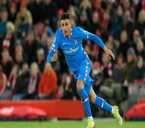 意媒：尤文想簽希門尼斯補強防線，球員愿意在今夏離開馬競