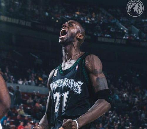 森林狼官宣：加內特時隔8年回主場觀戰下賽季為他退役21號球衣