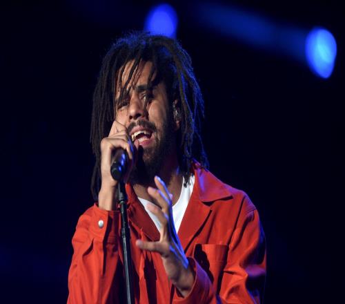 追光說唱明星要打CBA,咋回事