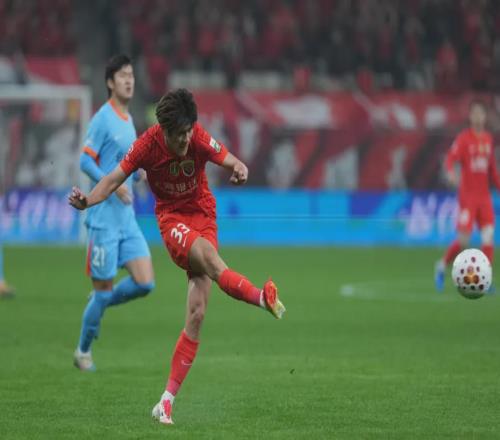 中超第四轮,上海海港21云南玉昆