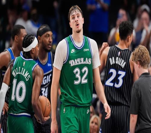 弗拉格51分成NBA歷史最年輕50分先生魔術客勝獨行俠