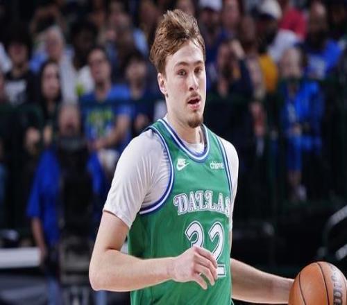 弗拉格生涯第二次單場斬獲45+與喬丹并列唯二新秀