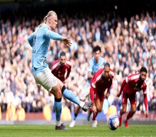 單賽季對利物浦打入5球，哈蘭德是自199394賽季以來第一人