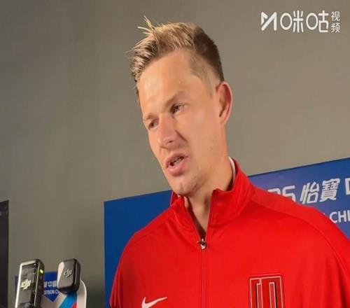 索羅金：我很喜歡成都蓉城，這里很熱情，我們磨合在變好