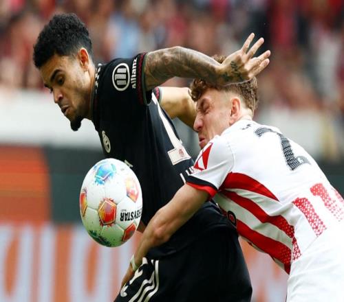 02到32!神剧情:拜仁让二追三,补时连进2球,上演极限逆袭