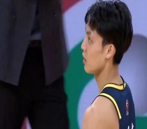 廣東男籃遭傷病危機！杜鋒：薩姆納膝關節(jié)受傷，預計休息2周左右