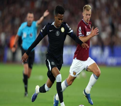 衛報:由于博彩廣告禁令,9家英超俱樂部尚未找到胸前贊助商