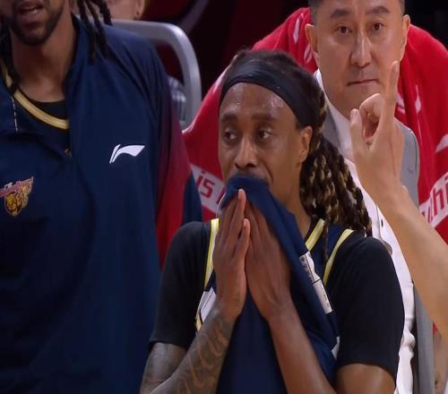 確認離隊！廣東隊迎來換帥最佳人選，比李春江更適合取代杜鋒