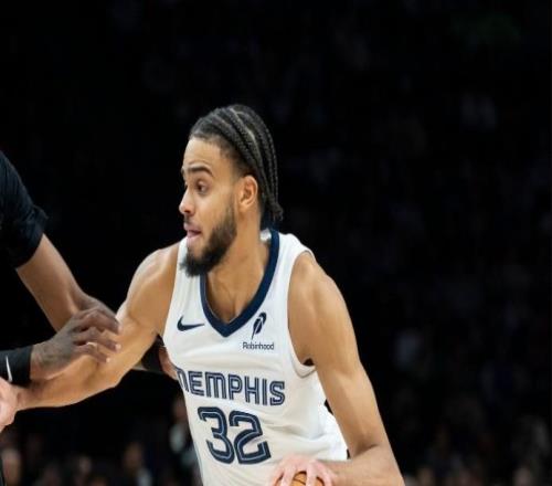 雄鹿時(shí)隔4年勝灰熊!楊瀚森前隊(duì)友呂佩爾33+10+10生涯首次三雙