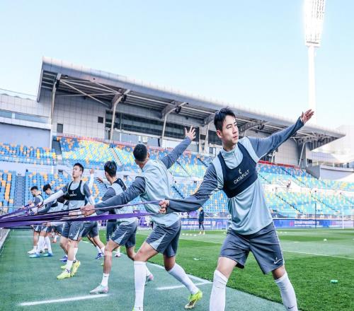 榜尾大戰(zhàn)!4外援對(duì)3外,津門虎申花首發(fā)出爐,主裁何鑫賽季首秀